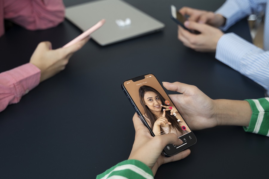Exporting avatars and using them on social apps: a short how-to